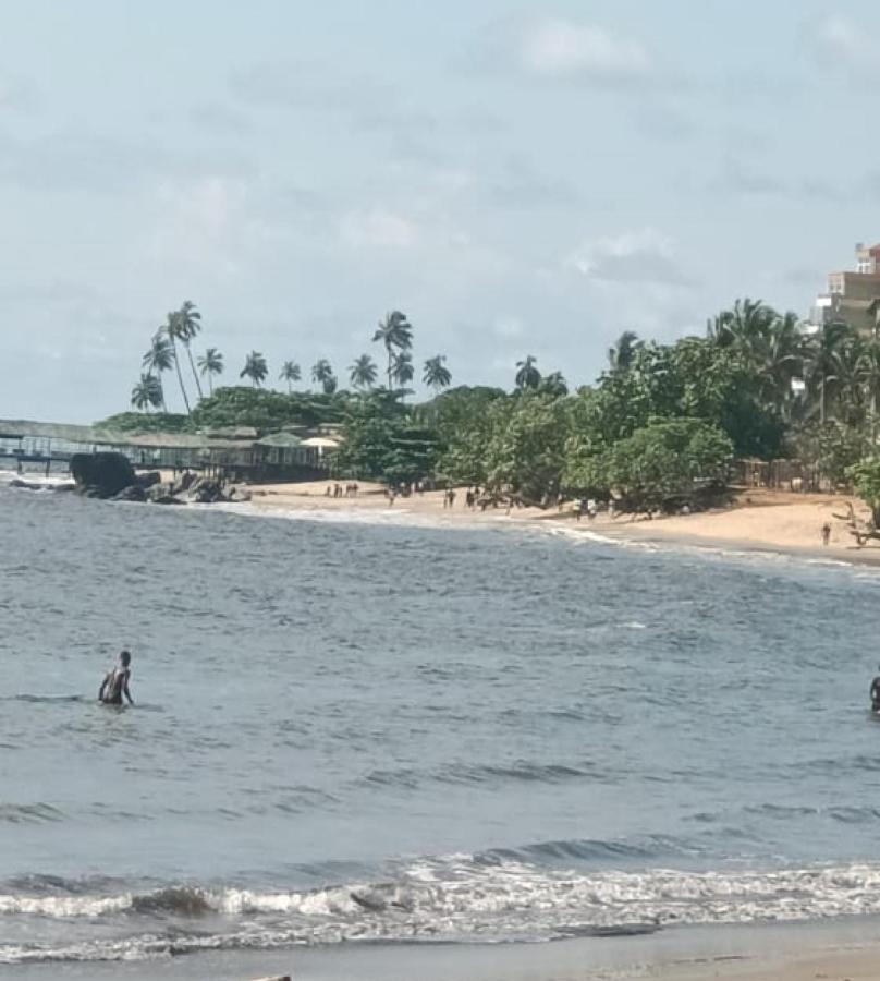 La Maison Du Voyageur Kribi Eksteriør billede